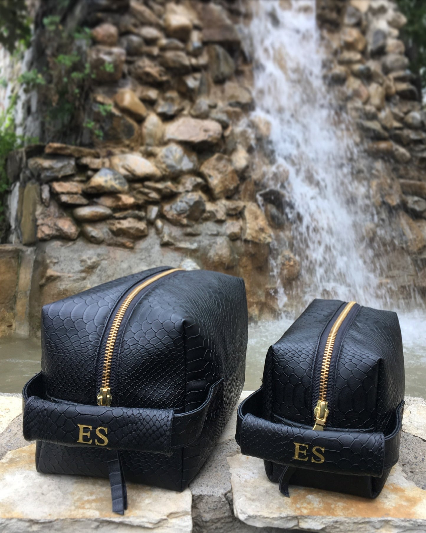 MAGNOLIA CASE - NEGRO